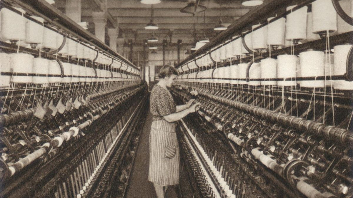 Yarn in Apparel: Twist, Tenacity, and Tension