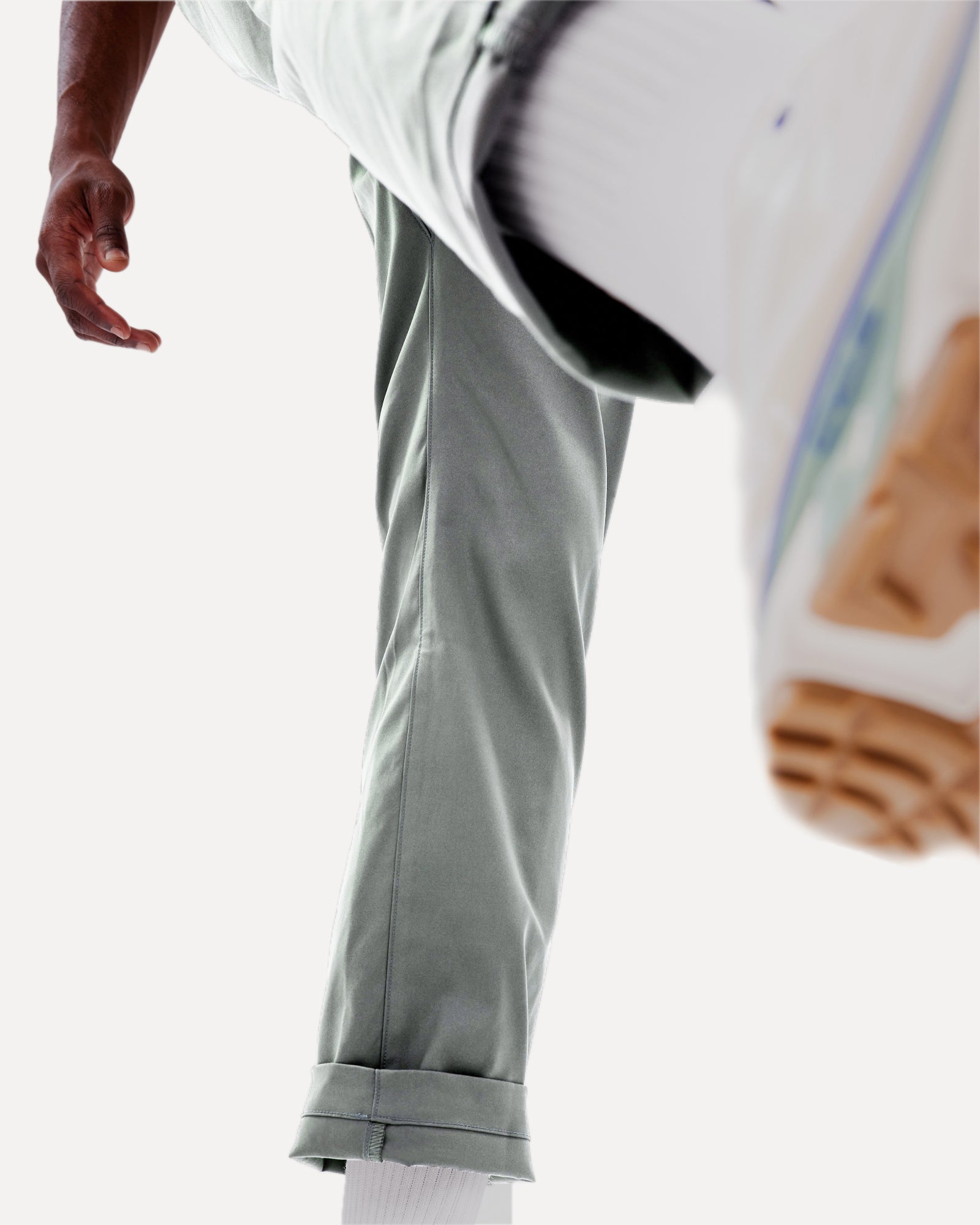 Men's Brise Schoeller® Chino Pant | Foehn Men's Brise Schoeller® Chino Pant | Foehn